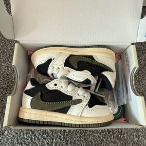 Tracks Scott Toddler sneakers